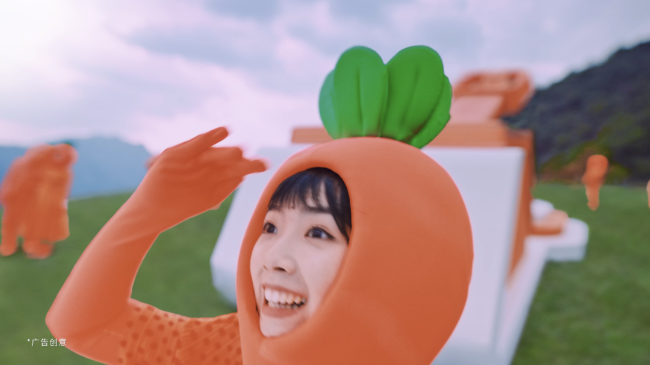 猎聘魔性广告片：一个萝卜一个坑，真被实现了