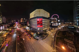 上海闸北区大悦城商场外墙上商超卖场LED屏