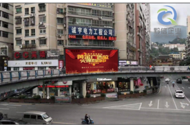贵州都匀剑江中路大十字街边设施媒体LED屏