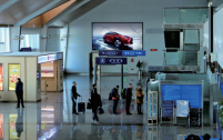 新疆阿勒泰地区富蕴县富蕴可可托海机场国内出发办票大厅机场媒体LED屏