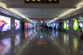 广西桂林桂林北站出站通道靠近出站口火车高铁灯箱