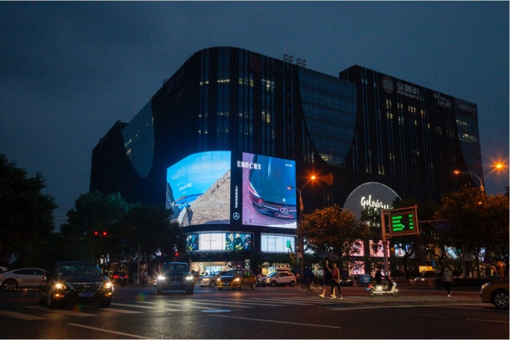 北京西城区北京西单老佛爷百货商场媒体地标建筑媒体LED屏