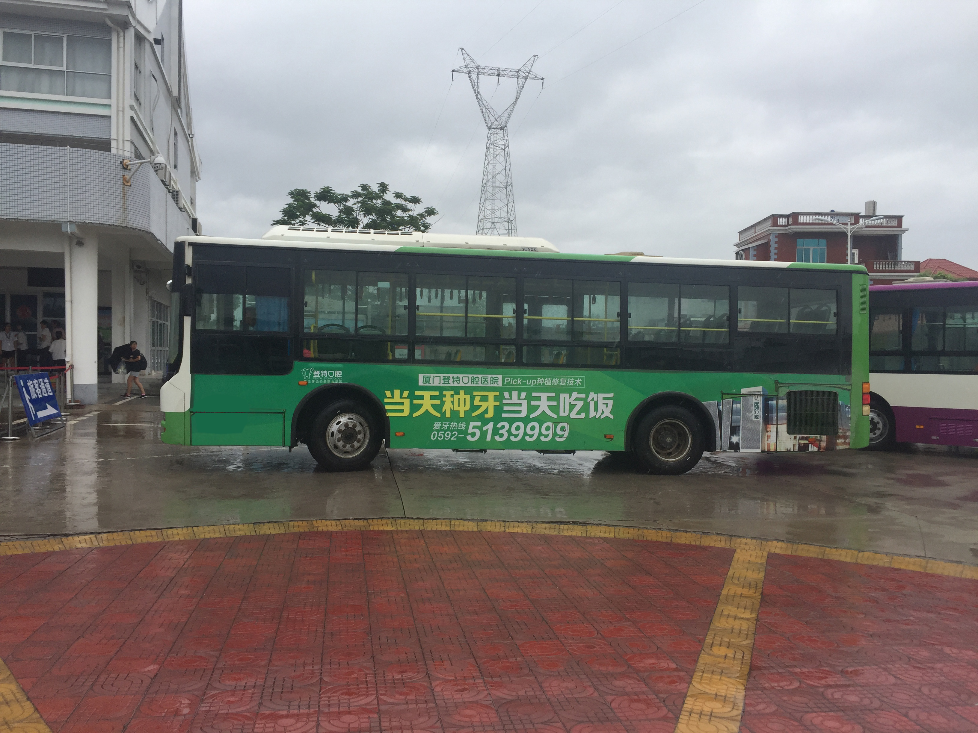 福建漳州福建漳州公交车媒体车身公交车媒体车身